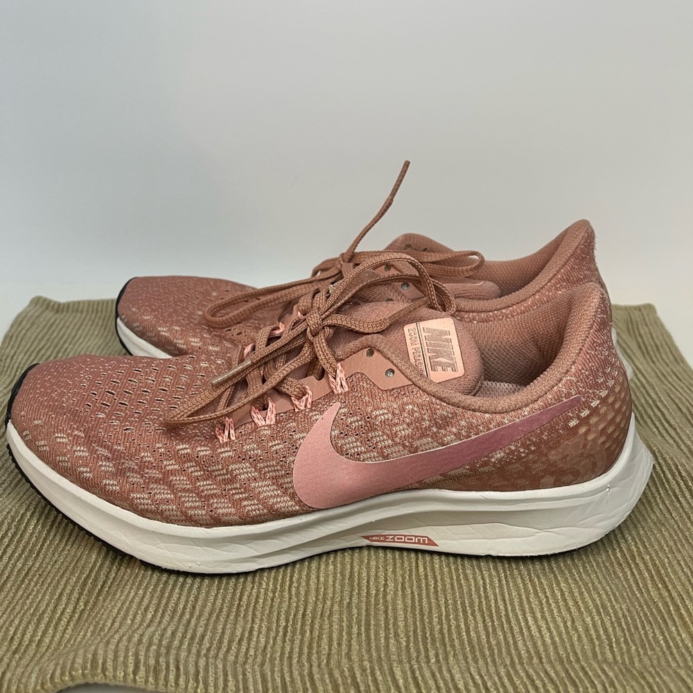 Nike Women's Rose Athletic Shoes